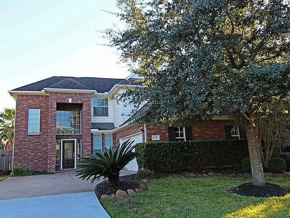 1st image of 4702 Russett Ln