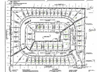 162A Beacon Point Pkwy S, Flushing, MI 48433