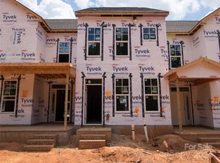 242 Gilead Rd, Huntersville, NC 28078