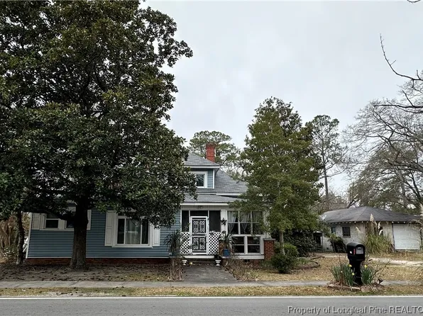 105 N Old Stage Rd, Saint Pauls, NC 28384
