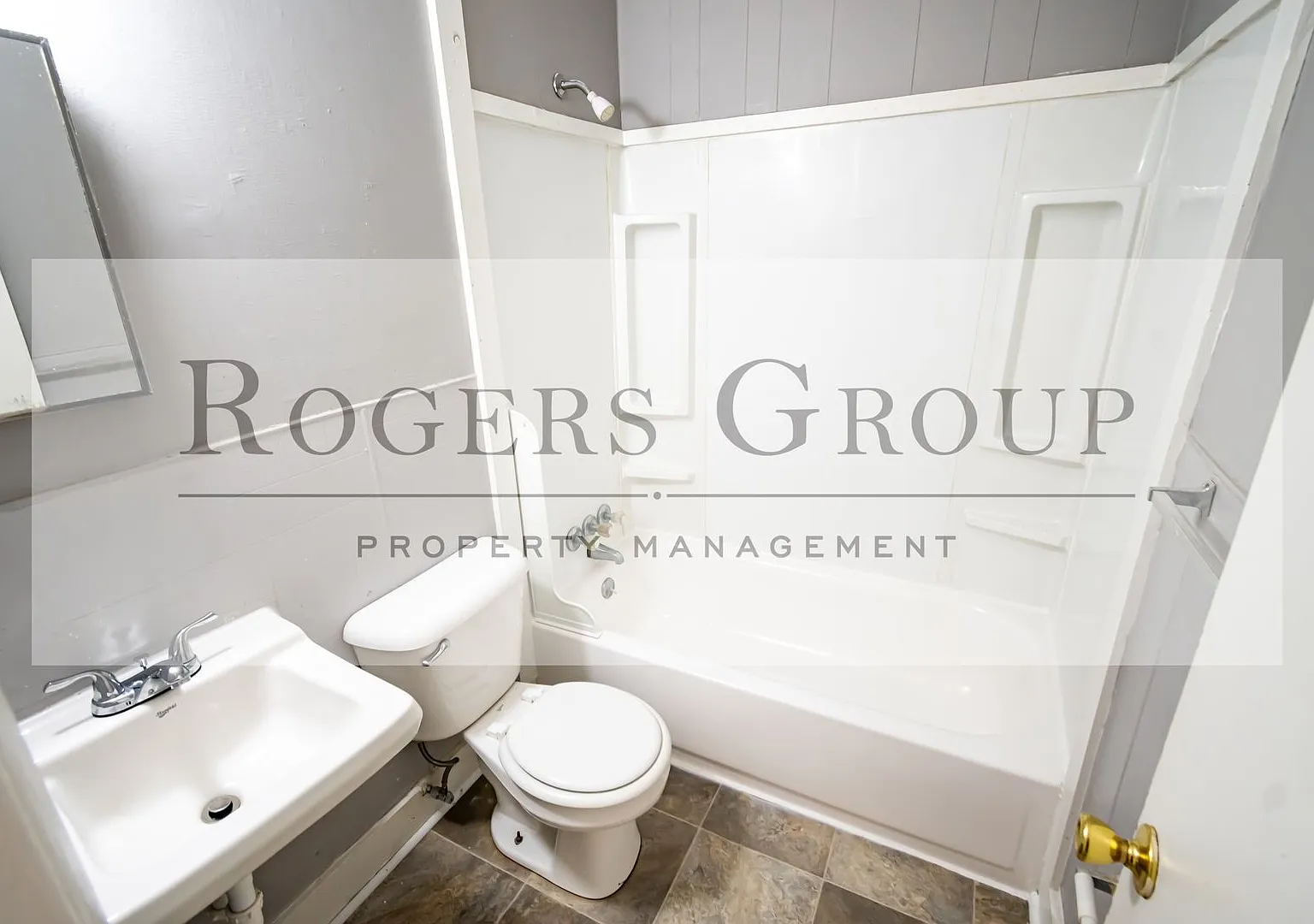 #389 - 839 Vaughan St Duplex — Photo 4