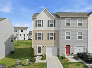 35 Thrower Rd, Hedgesville, WV 25427