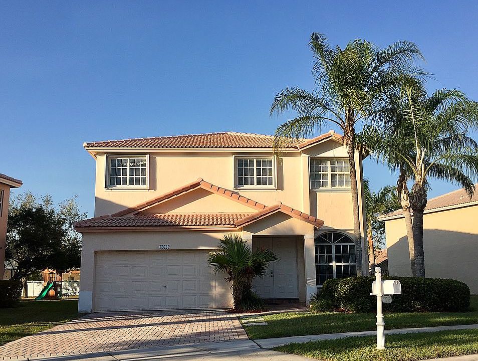 1st image of 17059 NW 19th St