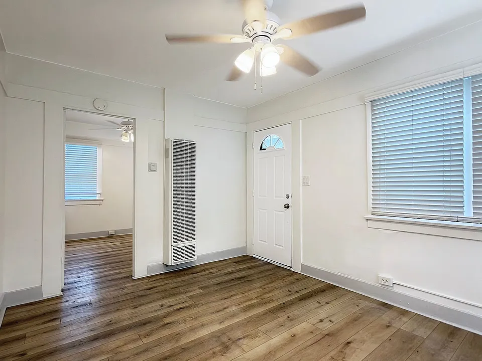 1706 Sherman Pl