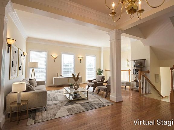 3rd image of 16493 Steerage Cir