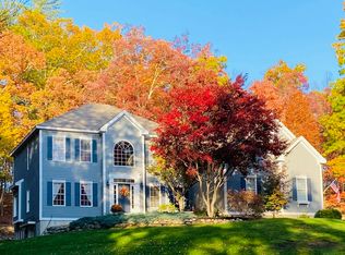 39 Colonel Daniels Drive, Bedford, NH 03110