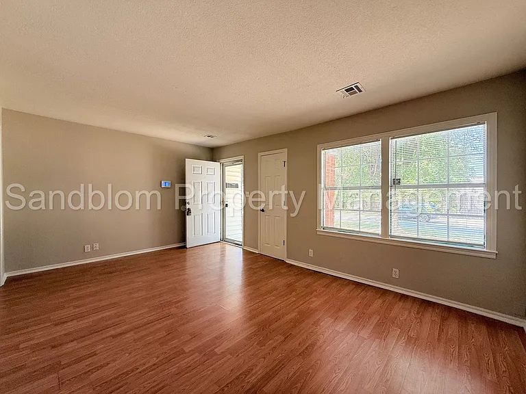 35 S Joplin Ave — Photo 5