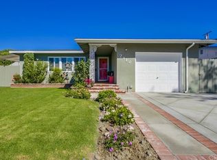 2110 Snowden Ave, Long Beach, CA 90815