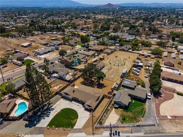 4430 Crestview Dr, Norco, CA 92860