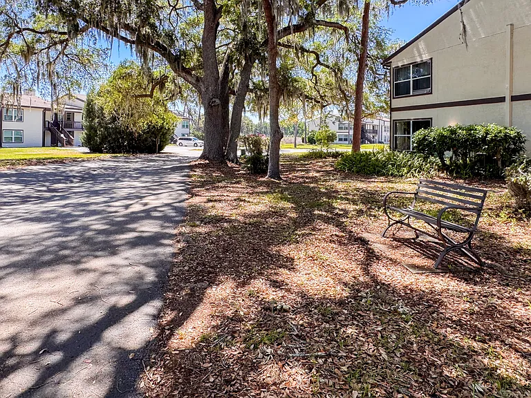 18102 Sandalwood Dr #102 — Photo 10