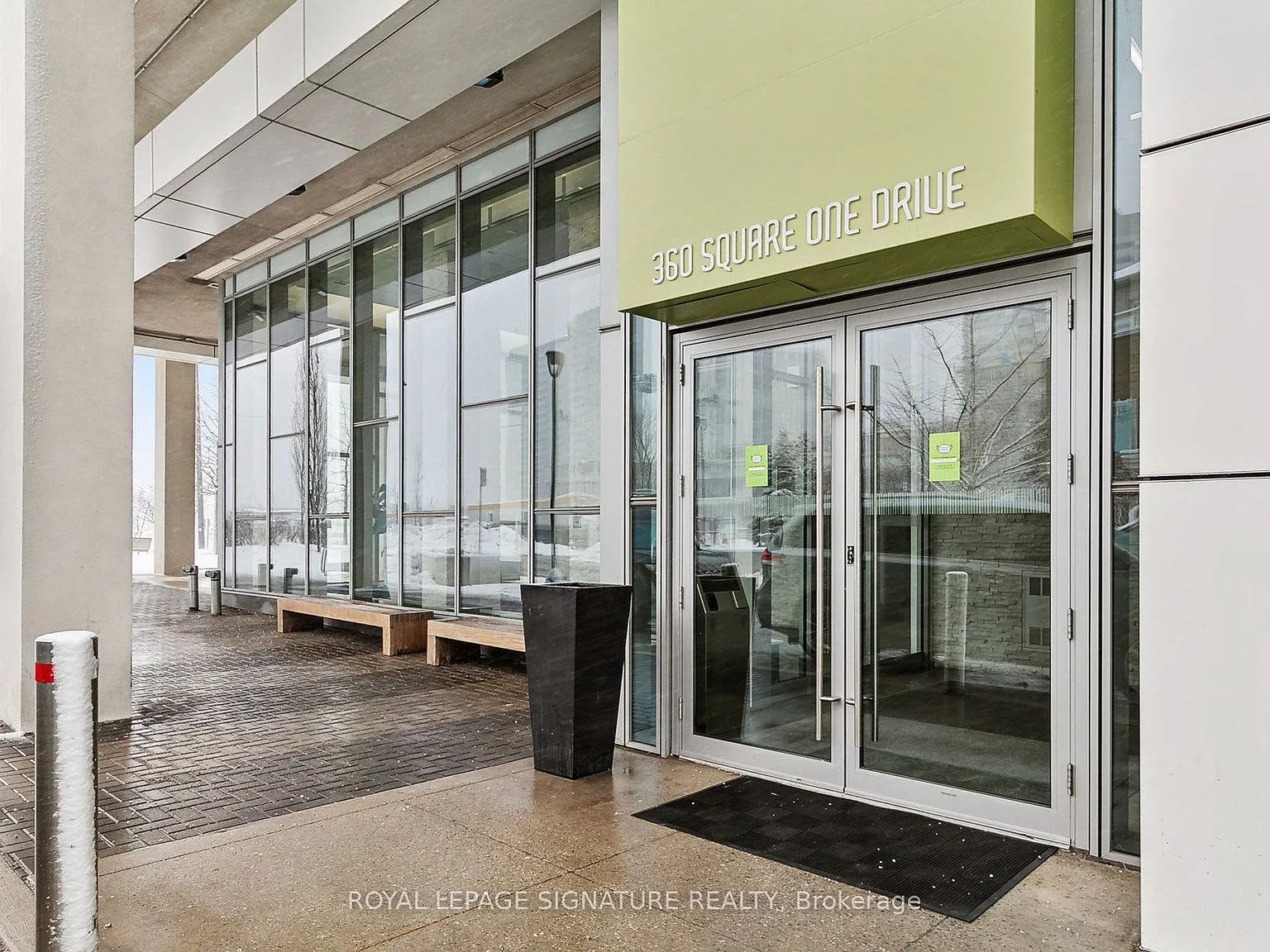 2 bed, $2,700 — Photo 2