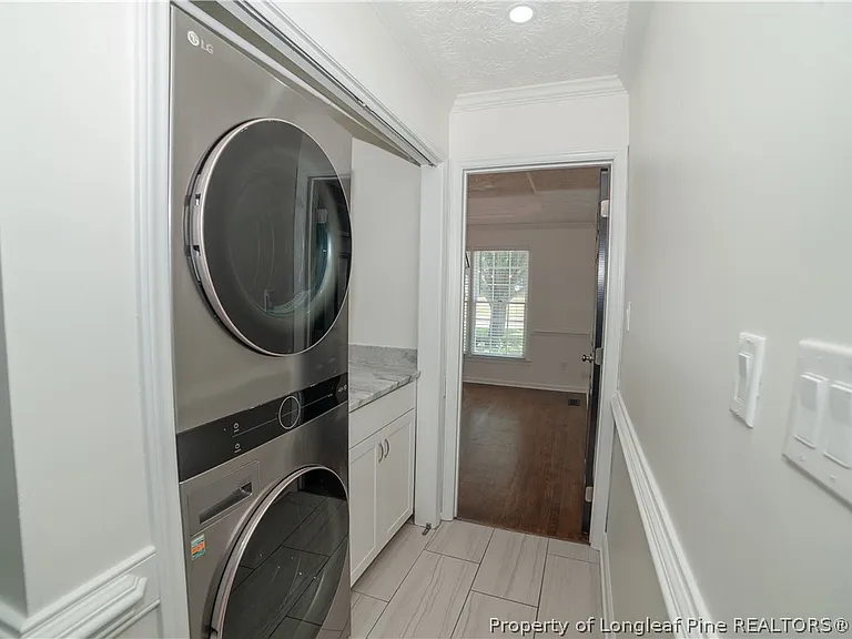 6317 Nakoma Way — Photo 14