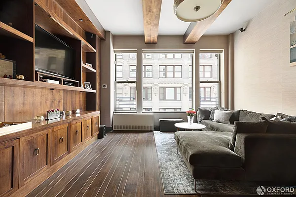 Sold by Oxford Property Group | media 2