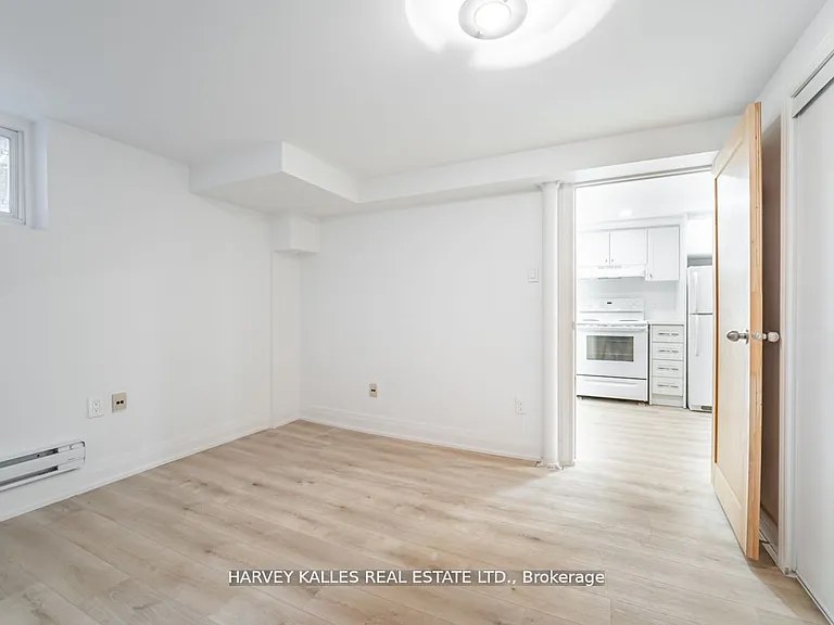 44 Browning Ave #BASEMENT — Photo 17