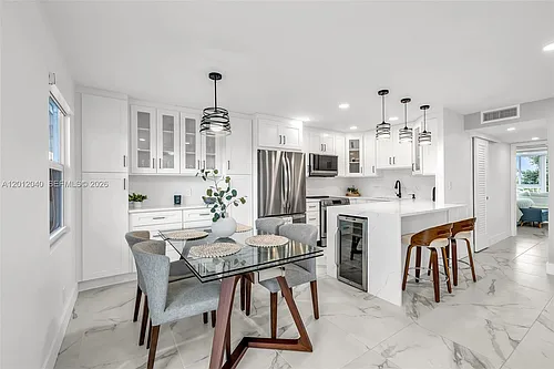 3042 Harwood Dr #3042-D Photo 1