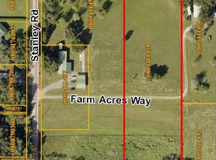 6108 Farm Acres Way #19, Plant City, FL 33565