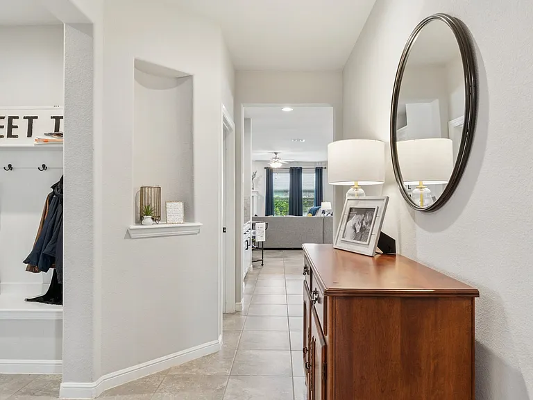 2417 Rooster Ln — Photo 3