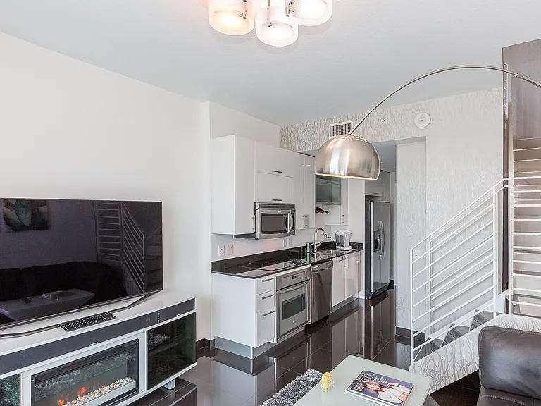 60 SW 13th St #1617 — Photo 1