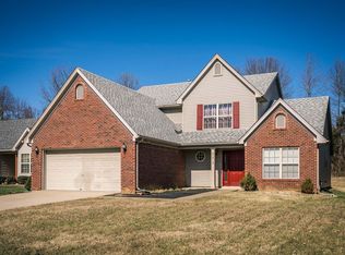 7215 Quindero Run Rd, Louisville, KY 40228
