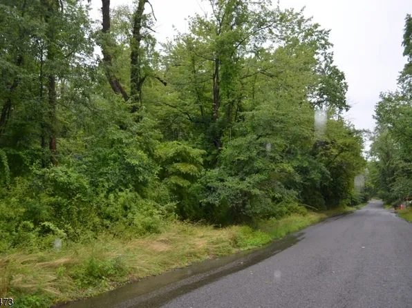 27 Elm Ave, Warren Twp., NJ 07059