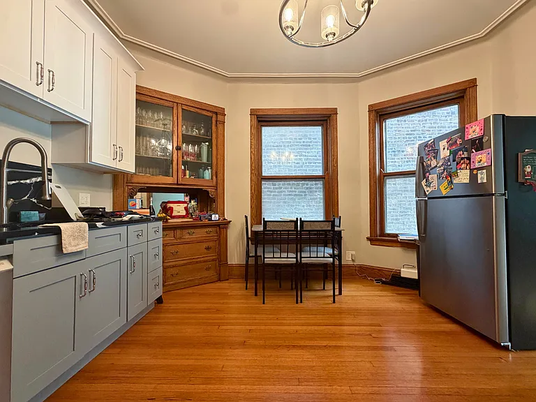 3727 N Lakewood Ave #2 — Photo 5