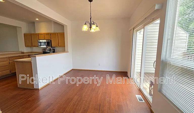 11615 Breckenridge Ln NW — Photo 18