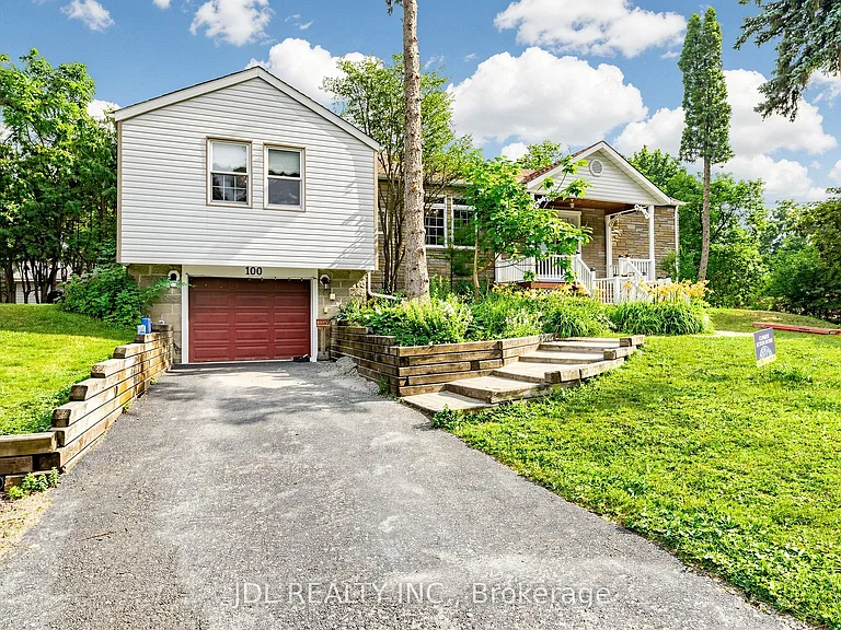 100 Roxborough Rd — Photo 4