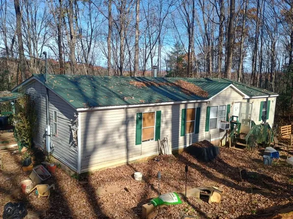 61 Lake Road Ct, Ellijay, GA 30540