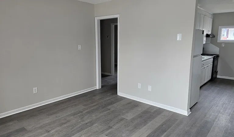 222 N Discovery St — Photo 7