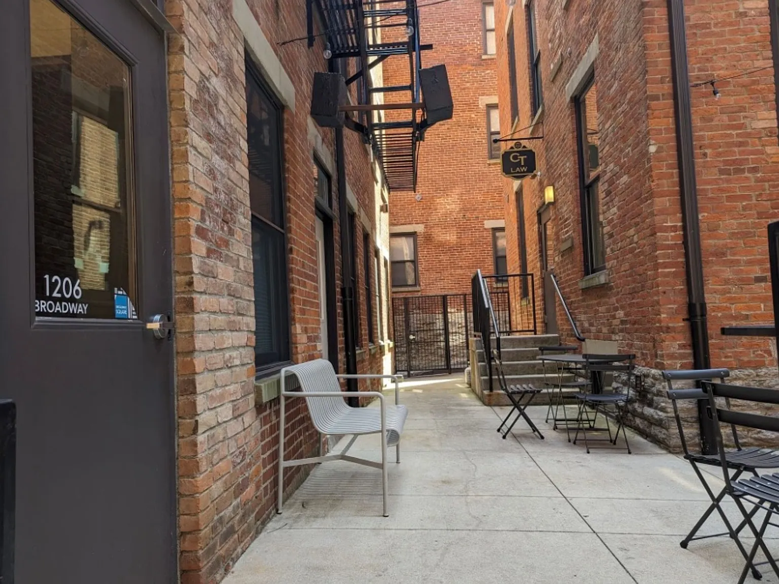 1206 Broadway — Photo 1