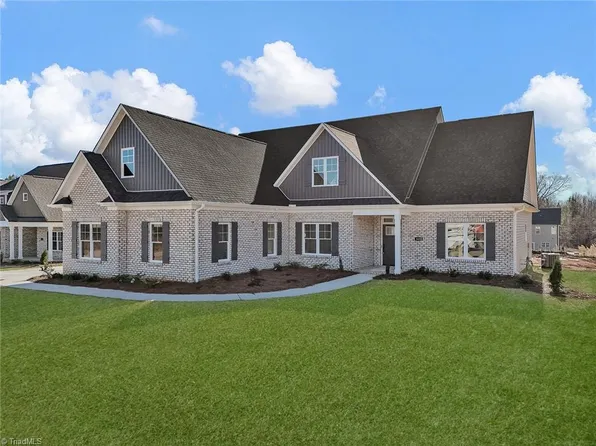302 Wynnfall Dr, Lexington, NC 27295