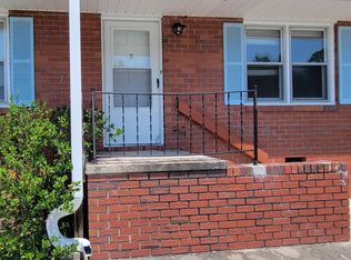 809 Church St #3, Central, SC 29630