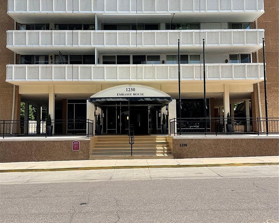 1st image of 1250 N Humboldt St APT 402