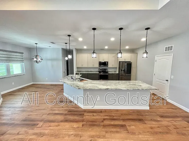 71 Masthead Rd — Photo 4