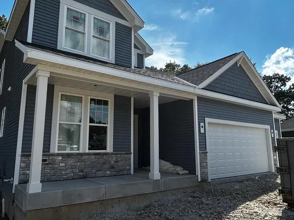 1743 Palmer COURT, Hartford, WI 53027