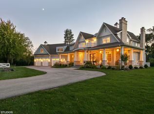 77 Overlook Dr, Golf, IL 60029