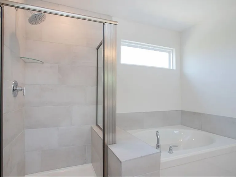 448 Jet Stream Dr — Photo 32