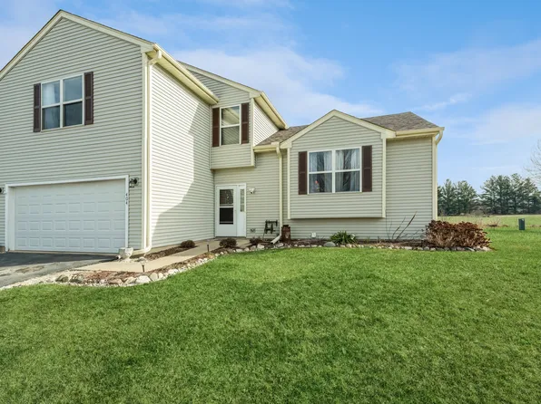 404 Timber Dr, Harvard, IL 60033