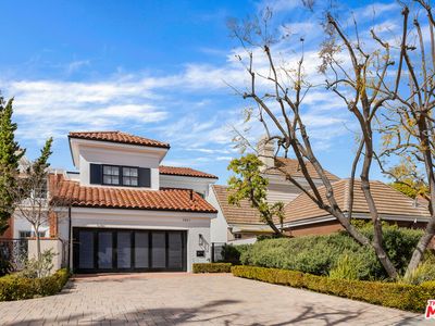 2241 Canyonback Rd, Los Angeles, CA, 90049