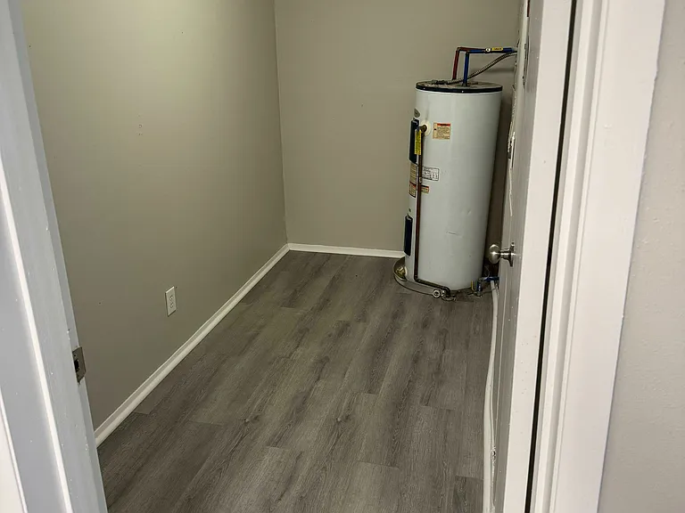 Oakwood Village — Photo 15