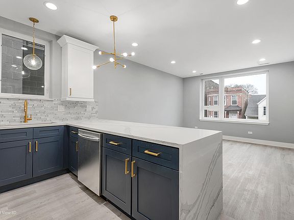 3rd image of 1239 S Fairfield Ave #2