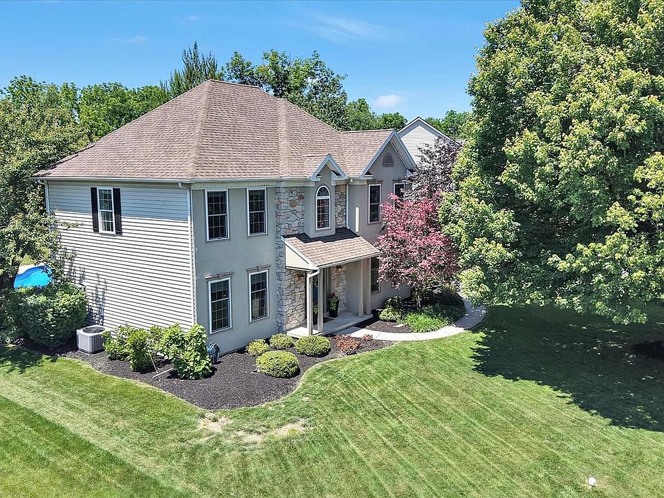 1st image of 208 Southgate Dr