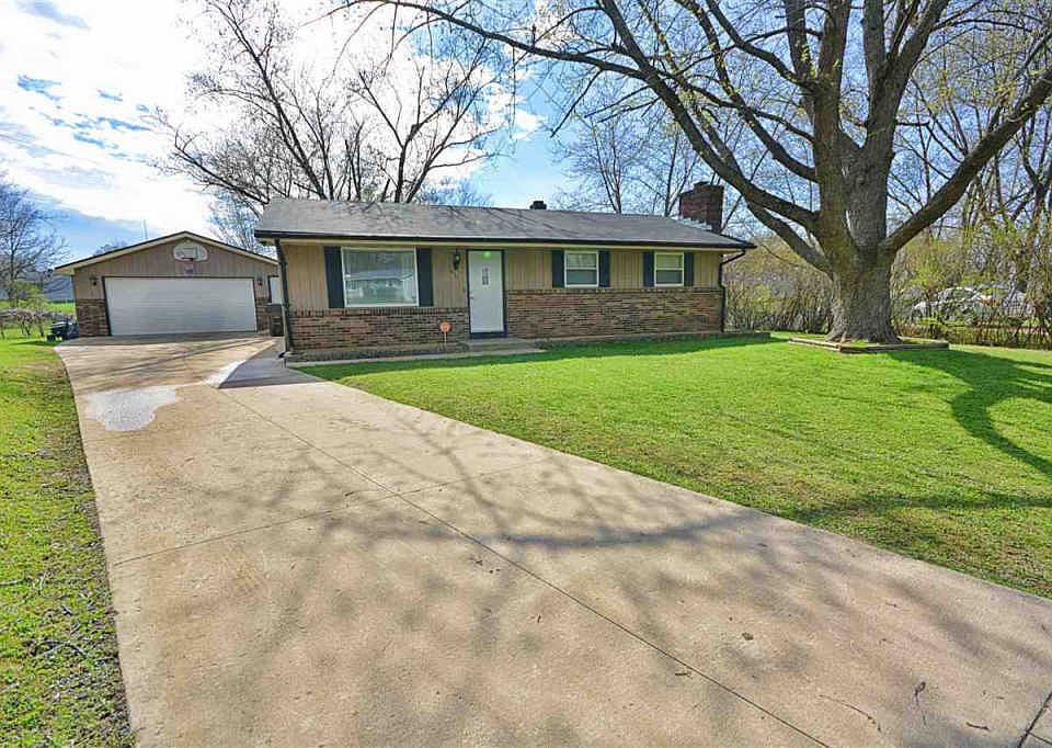 1st image of 621 Beverly Ln