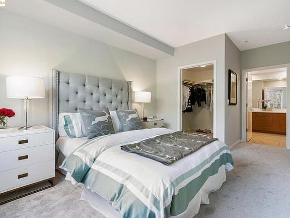 4th image of 3090 Glascock St APT 306