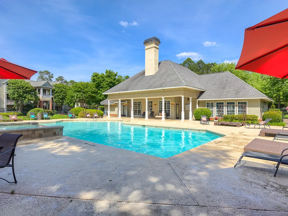 Estates at Barrington