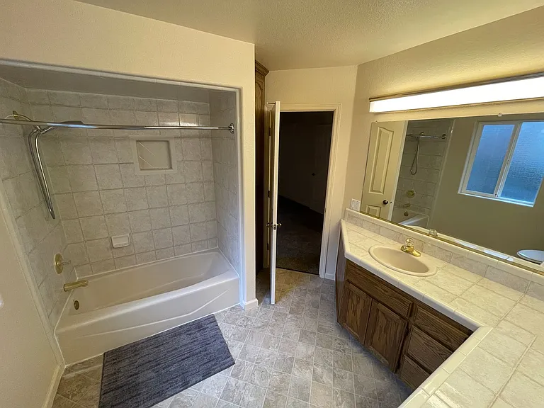 14648 Lafayette Cir — Photo 15