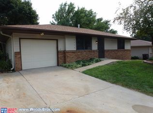 4223 Browning St, Lincoln, NE 68516