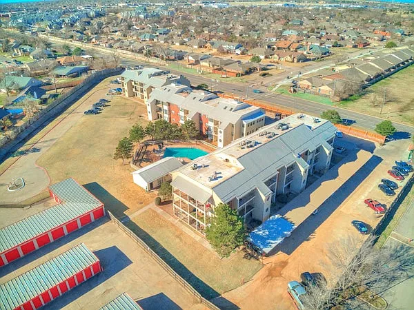 Eagle Crest Apartments