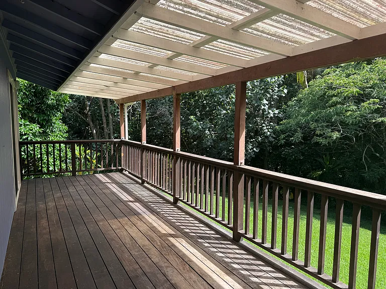 Covered lanai off the bedrooms