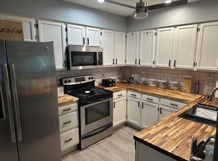 1075 Delta Dr APT B, Lafayette, CO 80026